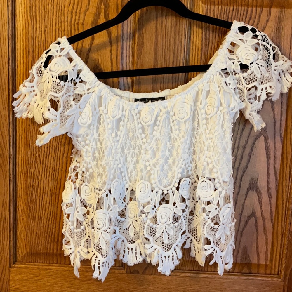 Lace Off the Shoulder Crop Top